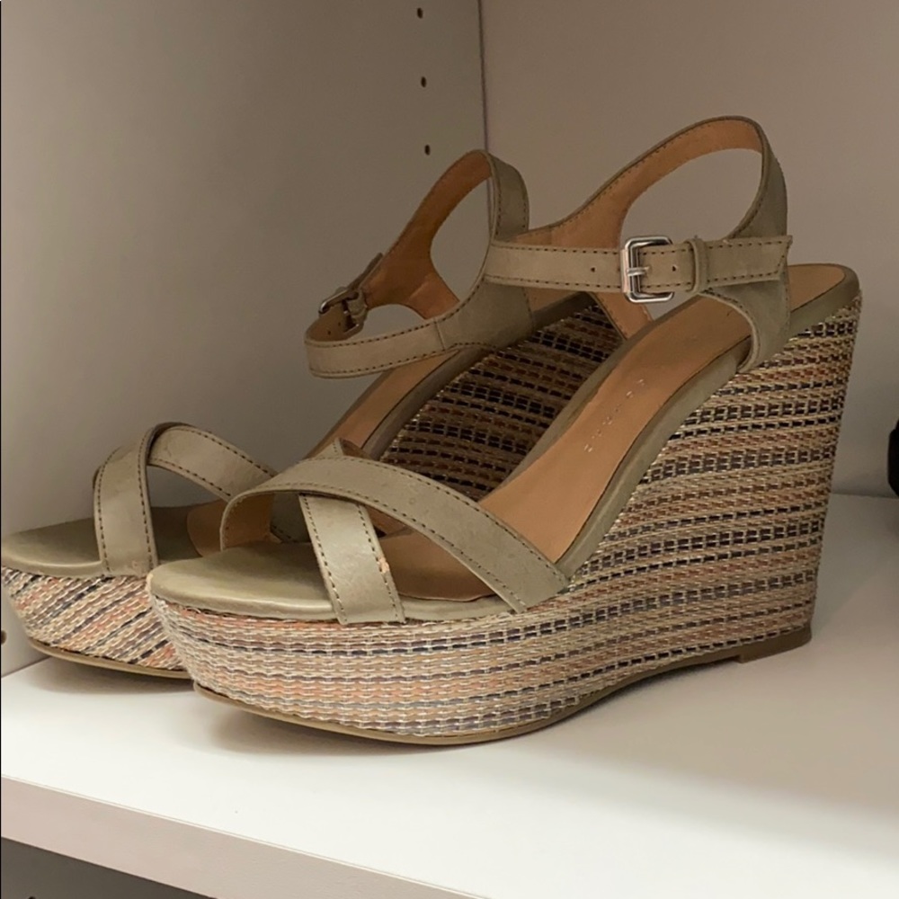 Wedges - image 1